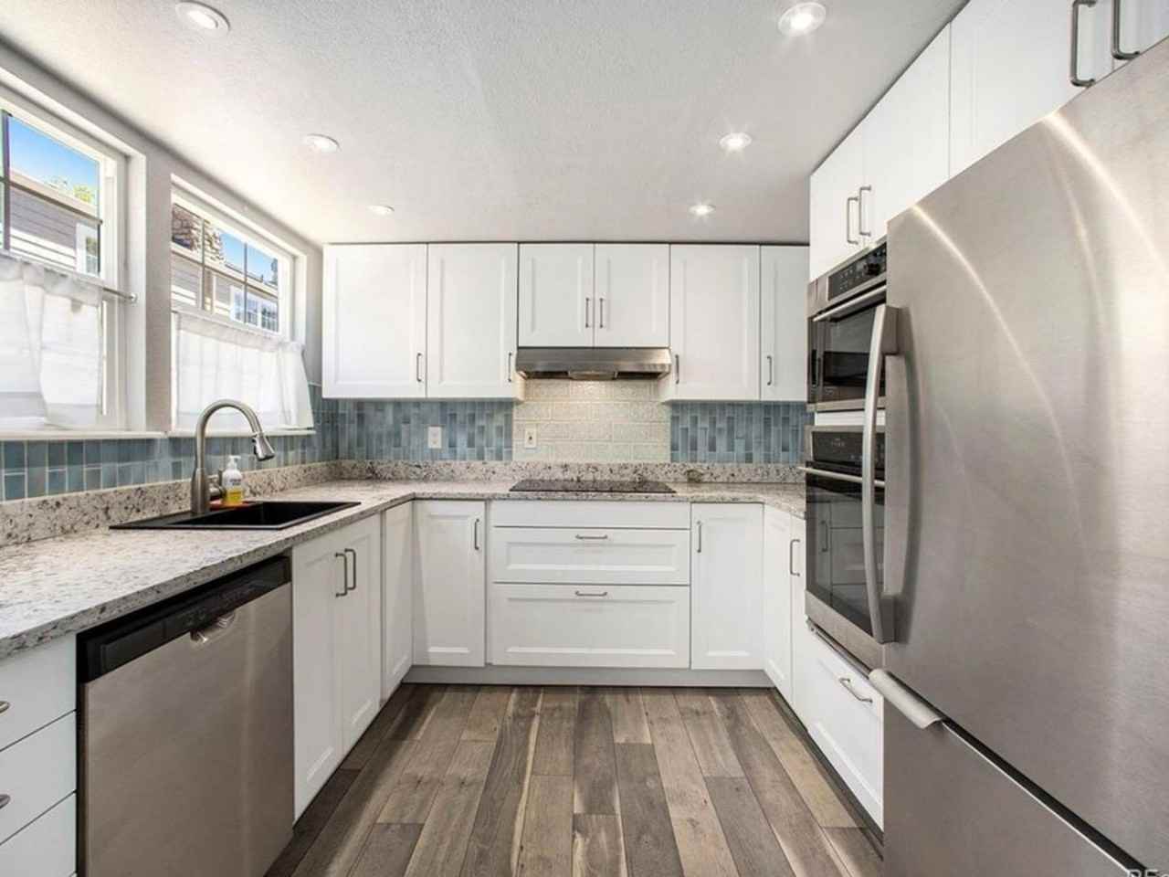 329 W Jamison Cir - Photo 4 of 21