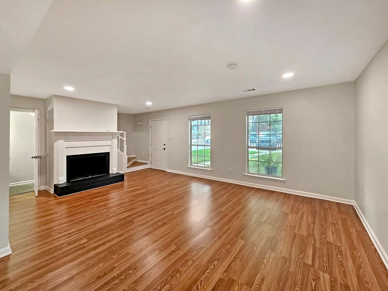 5158 Afton Way Se - Photo 6 of 50