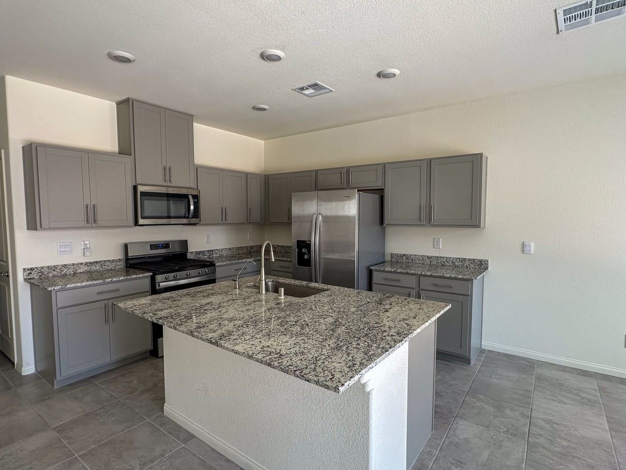 1782 Kylie River Pl - Photo 4 of 22