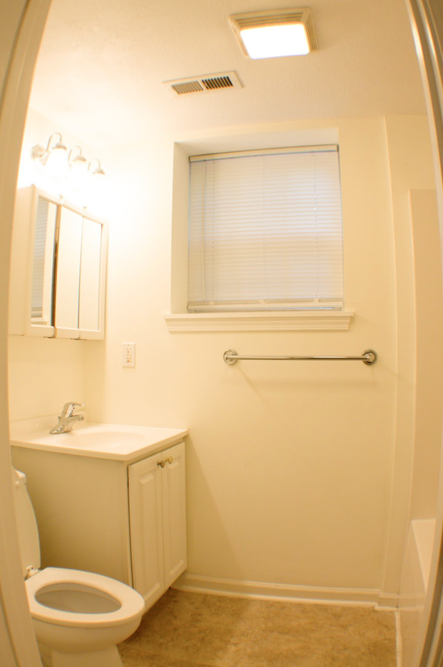 1416 Highland Ave #D - Photo 2 of 24