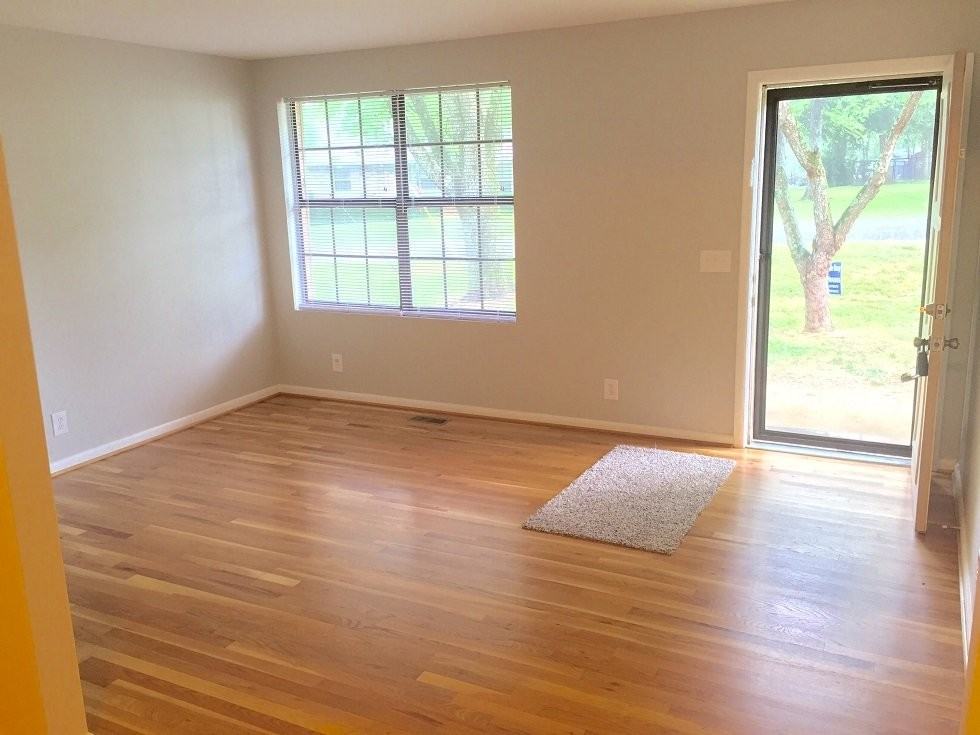 288 Lookout Dr - Photo 2 of 17