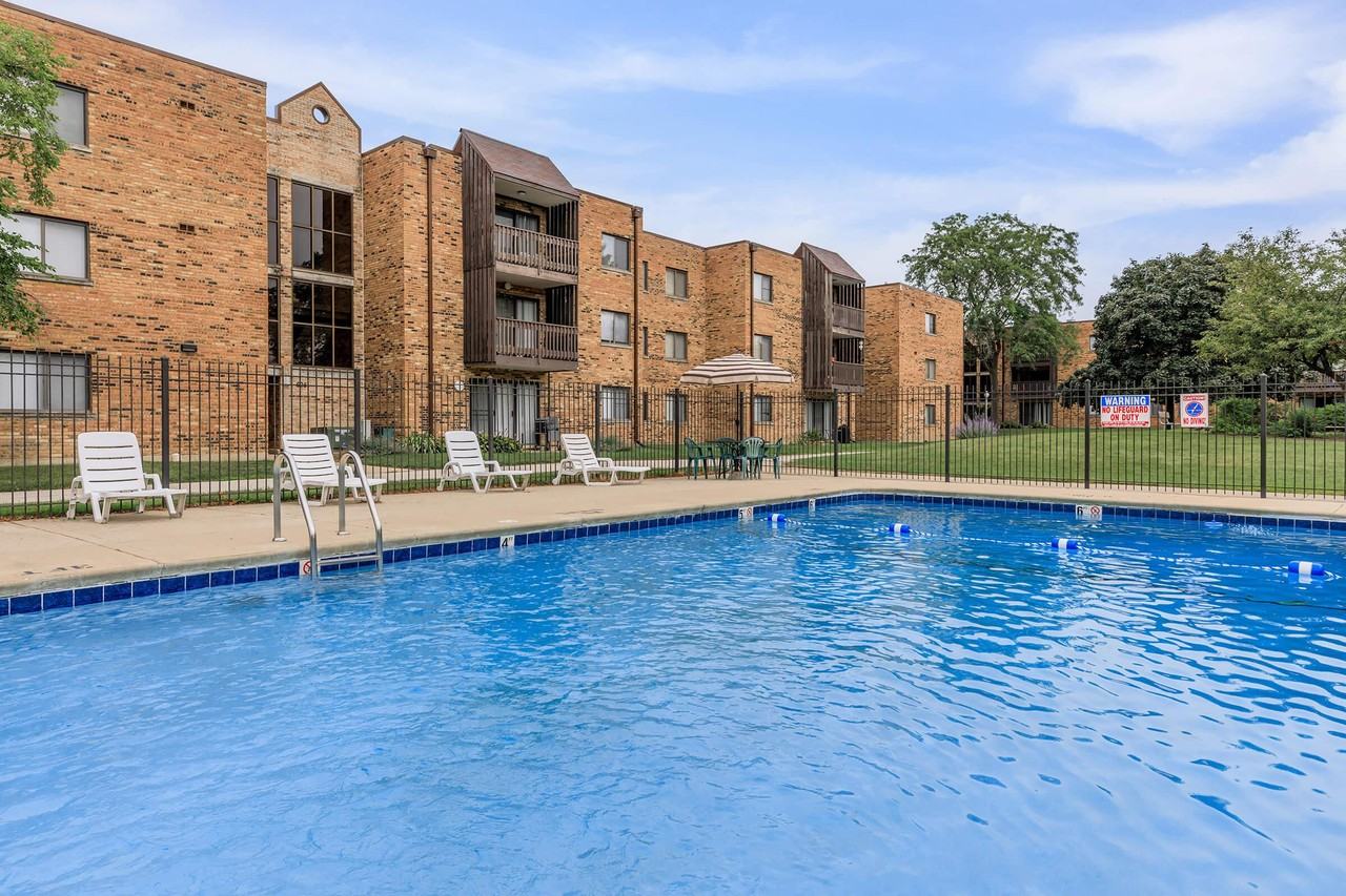 Indian Trail Apartments - Photo 4 of 34