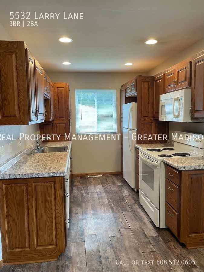 5532 Larry Ln - Photo 2 of 9