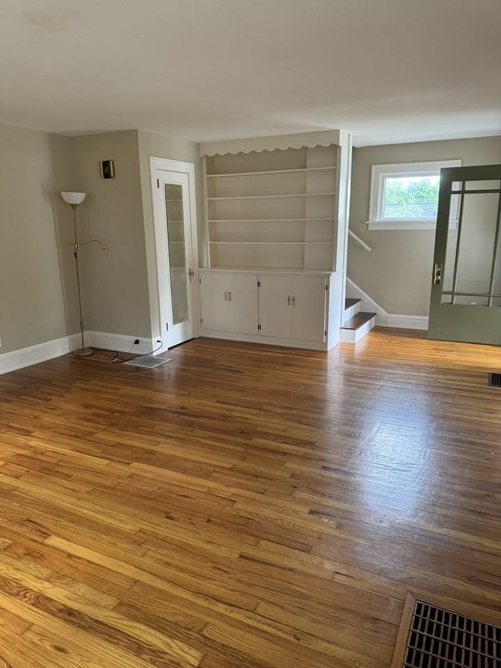 137 Bradley St #NA - Photo 2 of 12