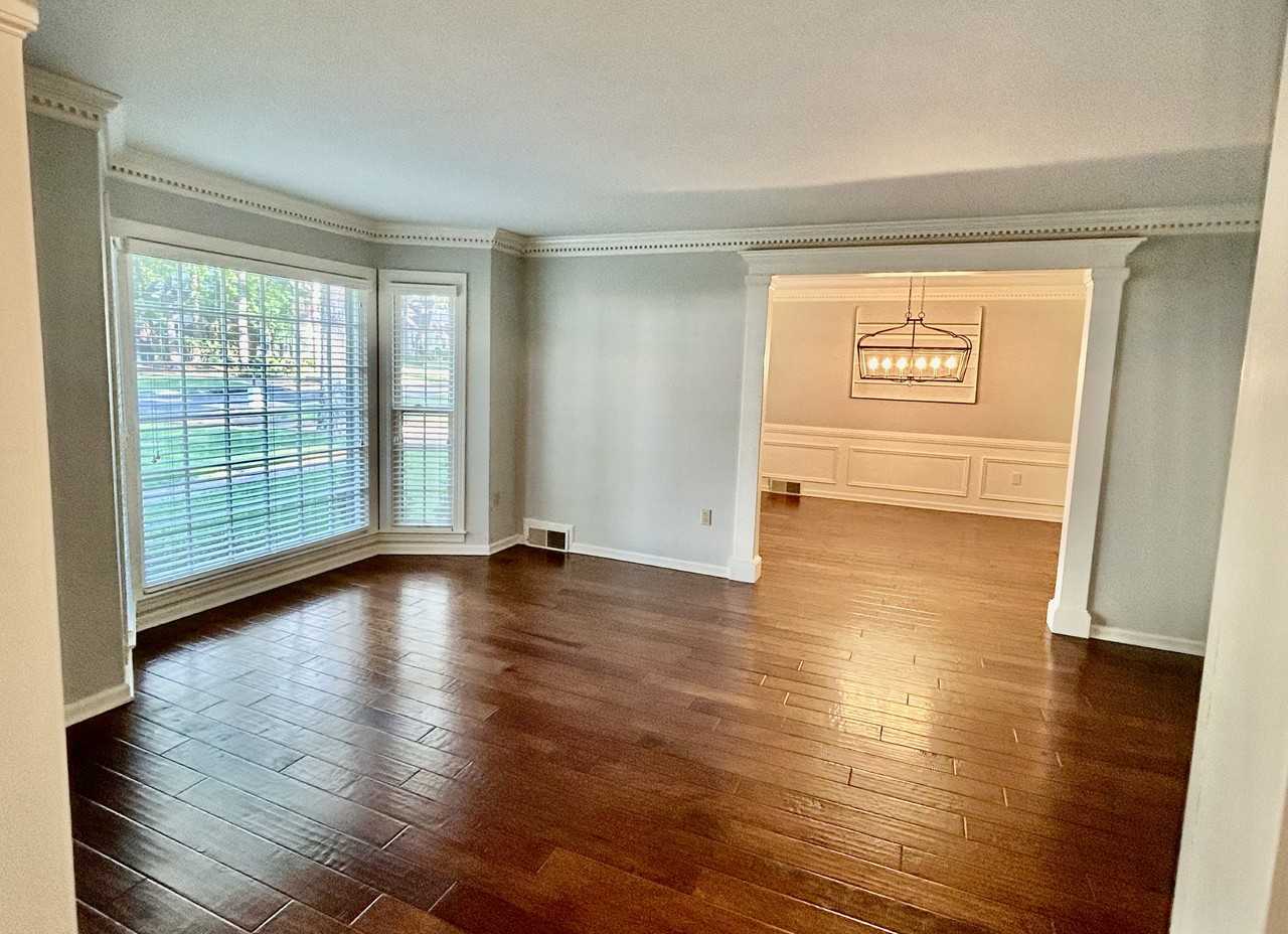 2167 Wentworth Ln #NA - Photo 3 of 13