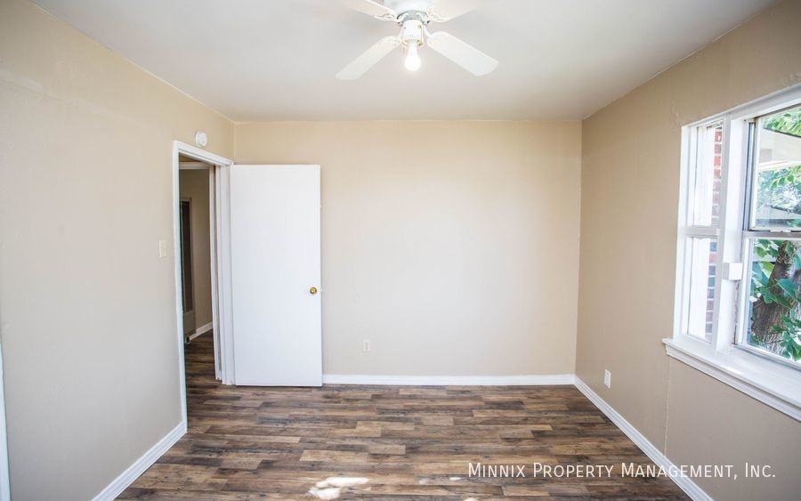 4106 35th St #A - Photo 7 of 16