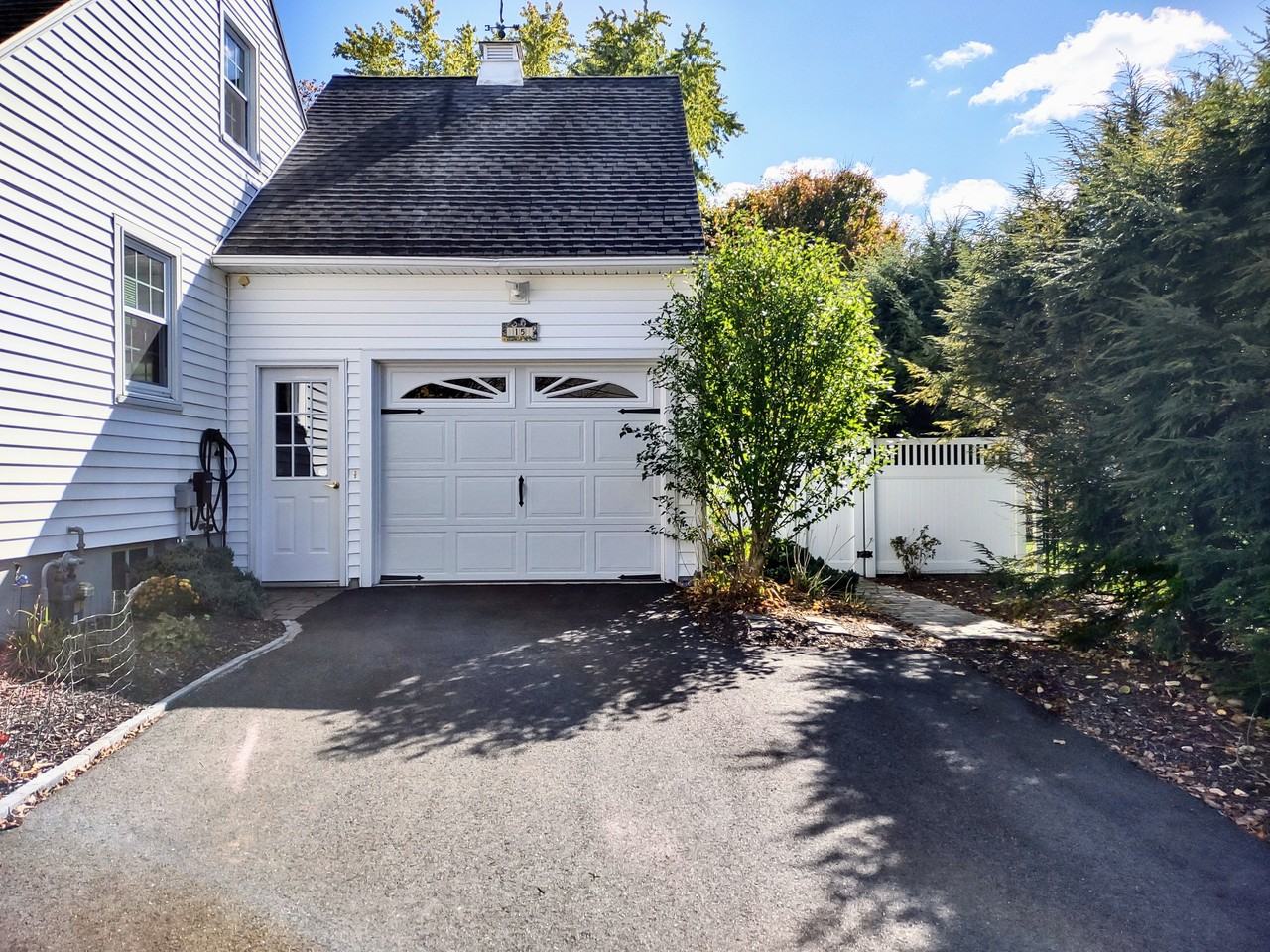 15 Joseph Ave #NA - Photo 3 of 50