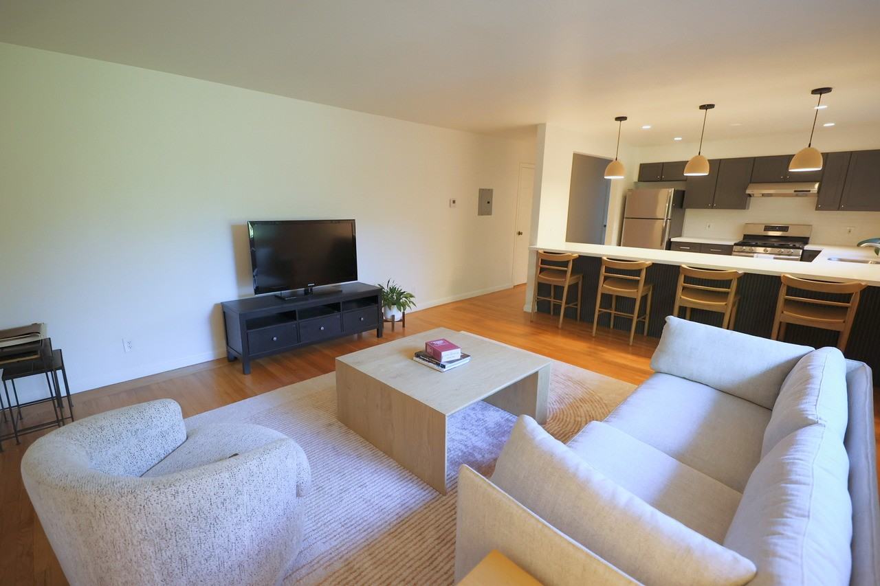 6788 Sims Dr #B - Photo 3 of 21