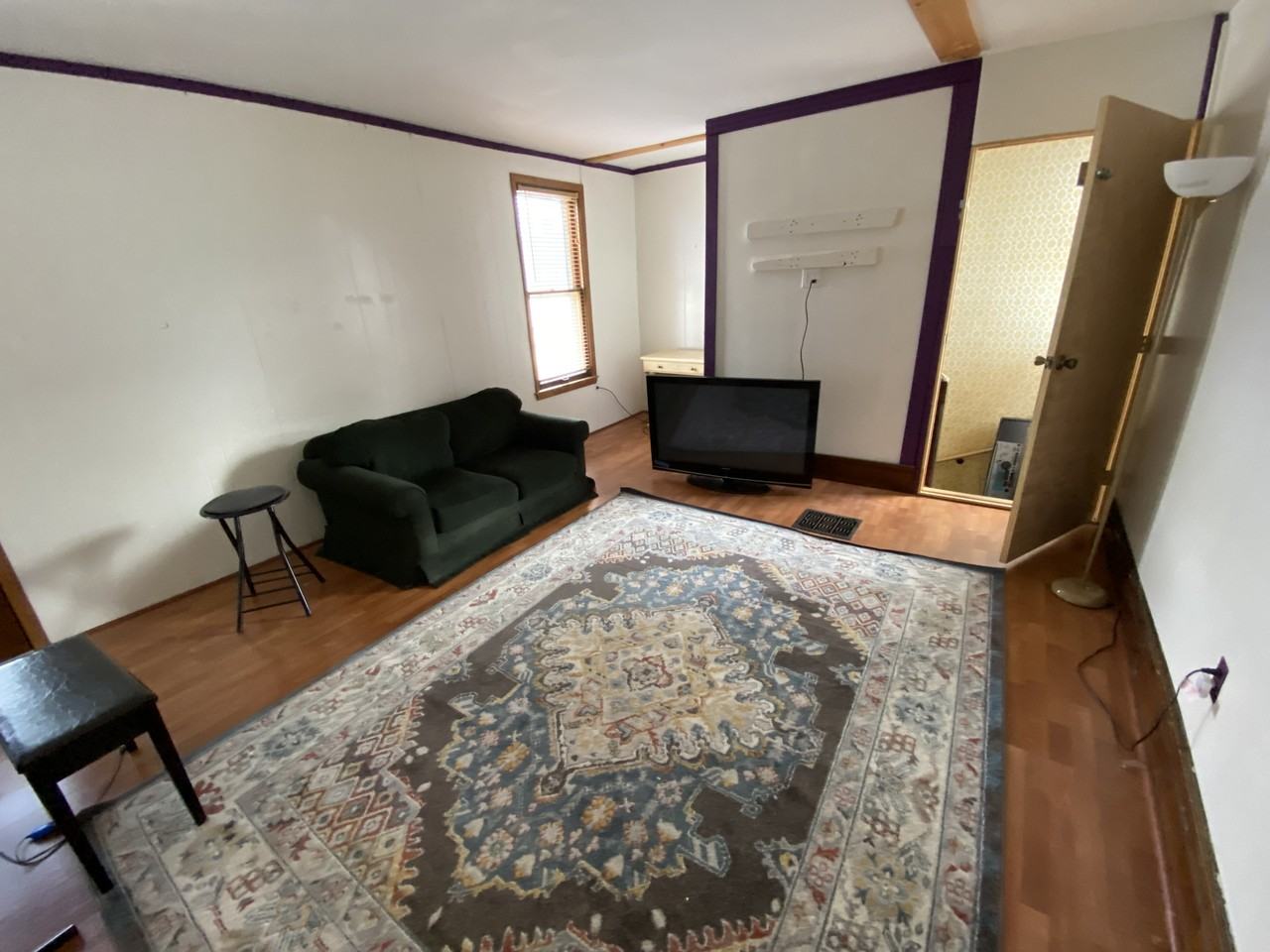 12 1/2 Susquehanna Ave - Photo 2 of 13