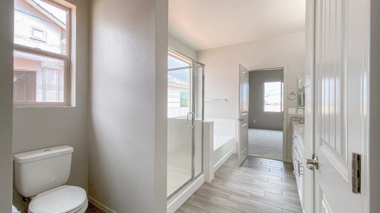 343 Berwick Pl #NA - Photo 4 of 23