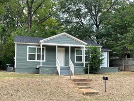 716 E Camp St - Photo 1 of 1