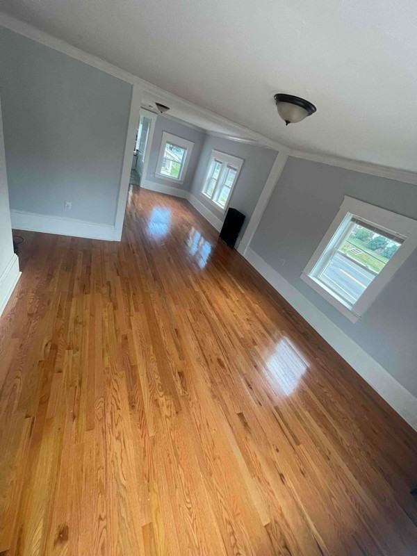 48 Hall St - Photo 2 of 7