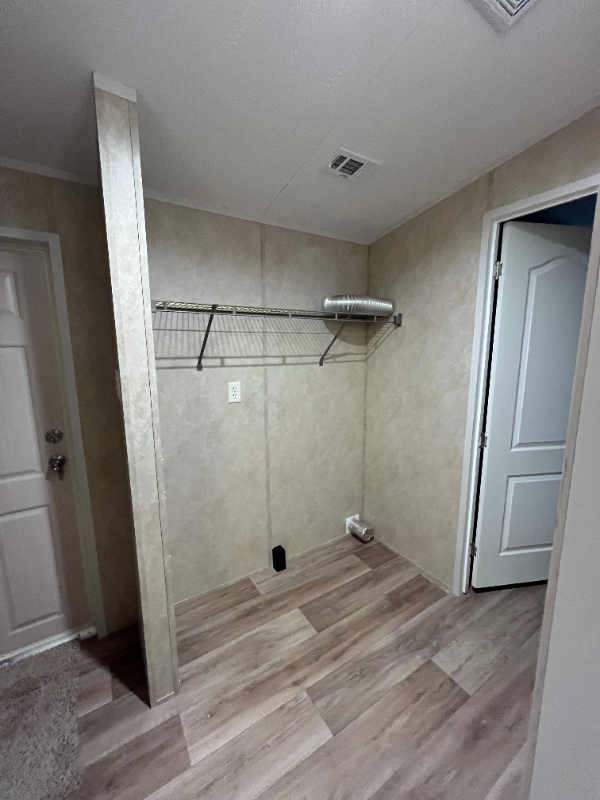 331 Private Road - Photo 4 of 10