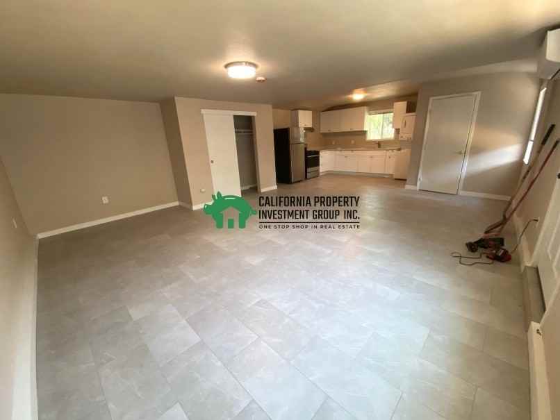 4617 13th Avenue - Photo 2 of 12