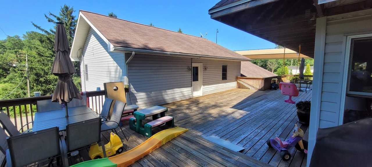 103 2nd Ave - Photo 2 of 8