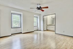 featured image of 4904 Seabrook Ct