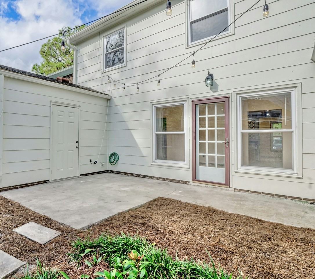 4904 Seabrook Court - Photo 6 of 12