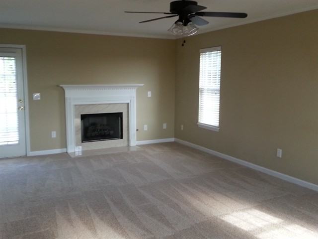 102 Coral St - Photo 3 of 12