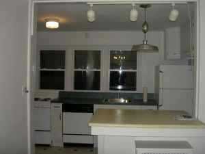 312 Jefferson Avenue #B - Photo 2 of 7