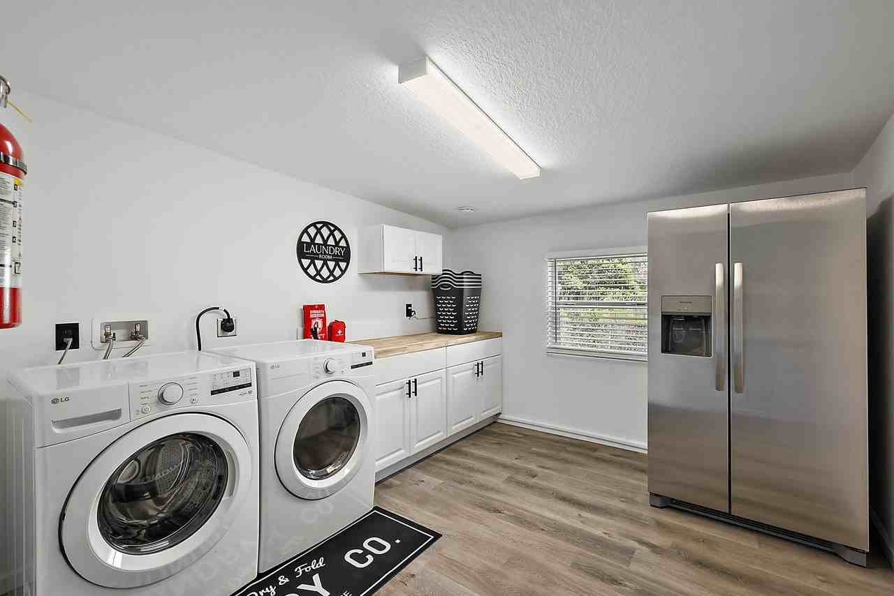 Sunnyview Drive - Photo 2 of 8