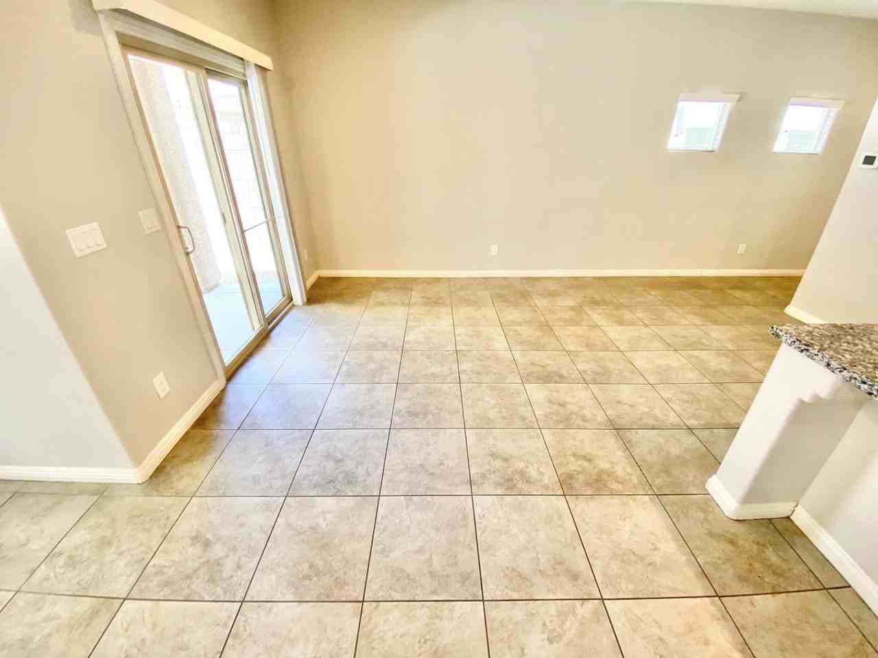 6743 Dragonfly Rock St - Photo 3 of 33