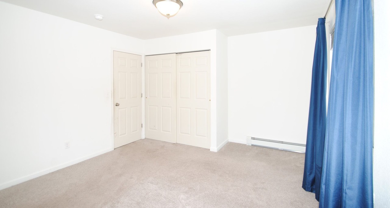 1607 Madison Dr - Photo 5 of 13