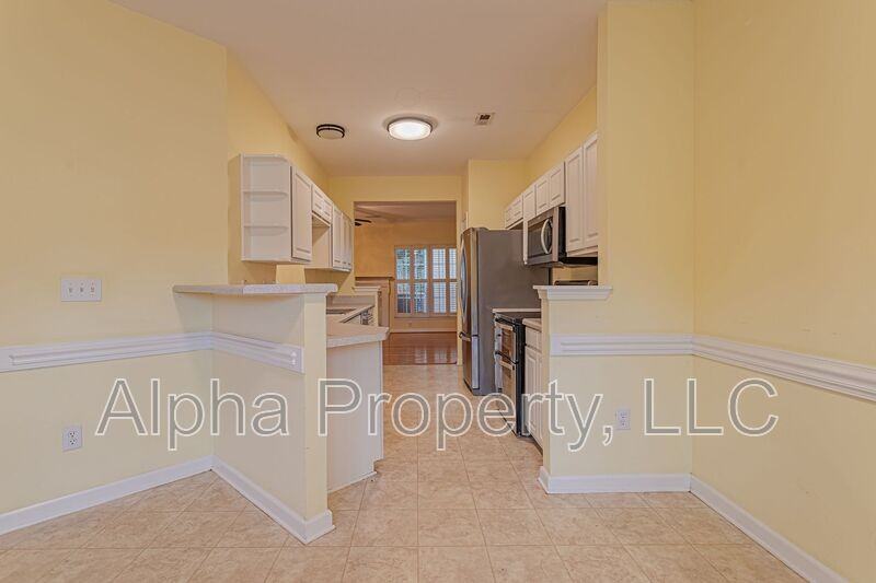 142 Spring Crossing Cir - Photo 6 of 24