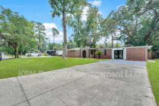117 Windsor Rd - Photo 1 of 1