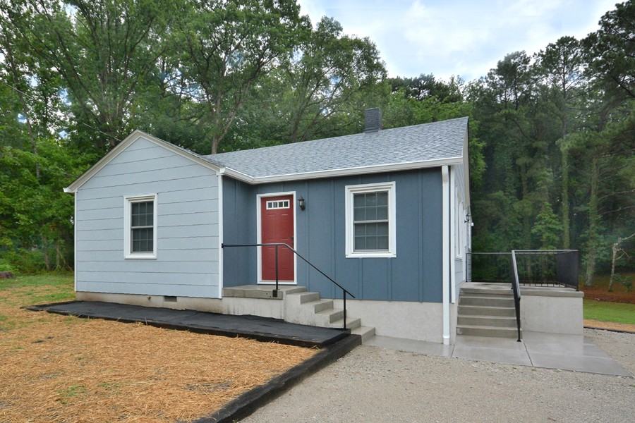 721 Peyton Ave - Photo 2 of 27