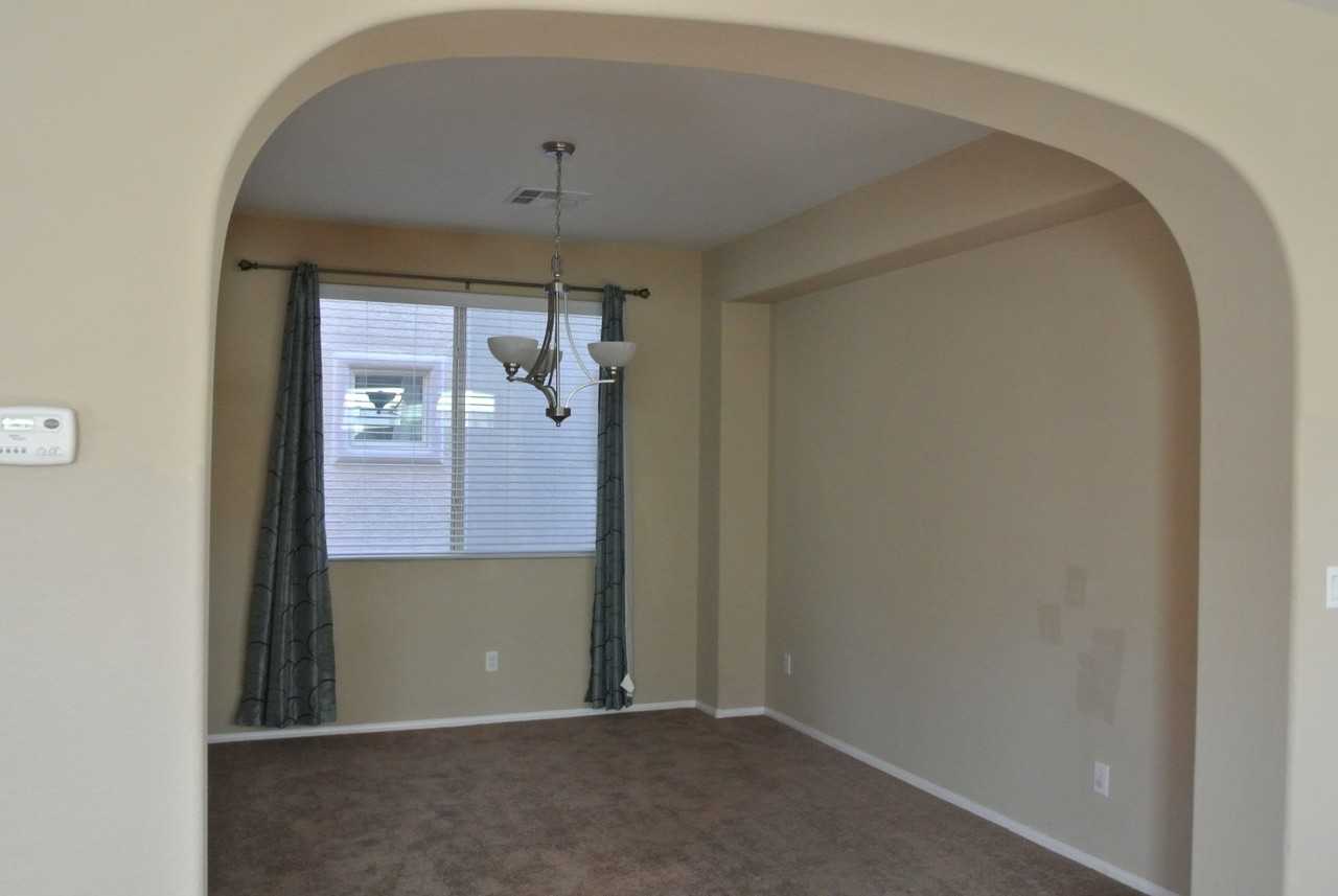 1632 White Mesquite Pl - Photo 3 of 17