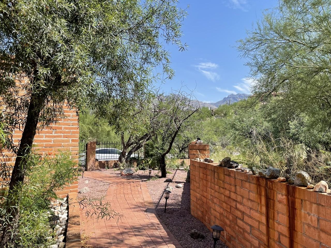 5830 E Calle Del Ciervo - Photo 5 of 50