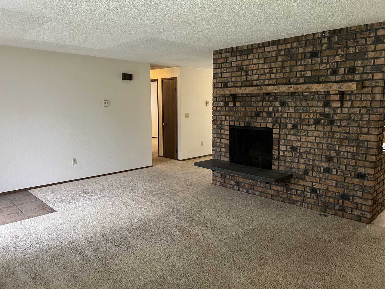 14308 9th Avenue Ct E - Photo 2 of 12