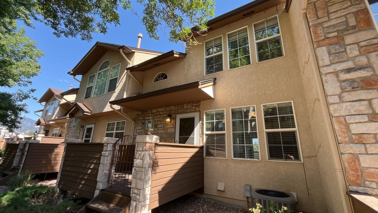 3076 Capstan Way - Photo 2 of 11