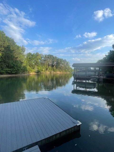 381 Browns Point Dr - Photo 2 of 18