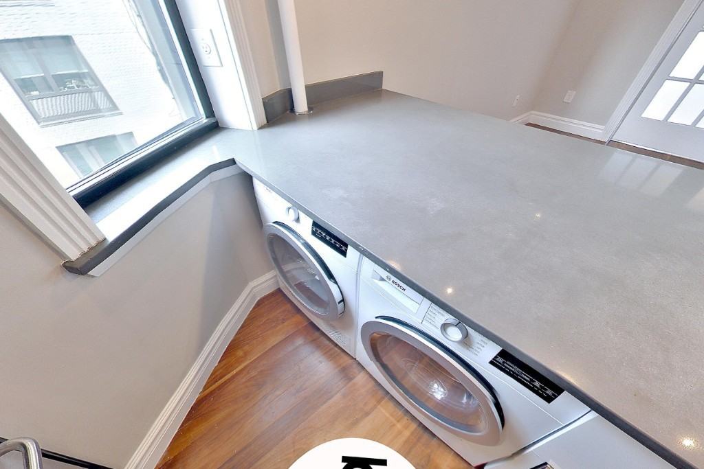 Avenue B #4C - Photo 6 of 7