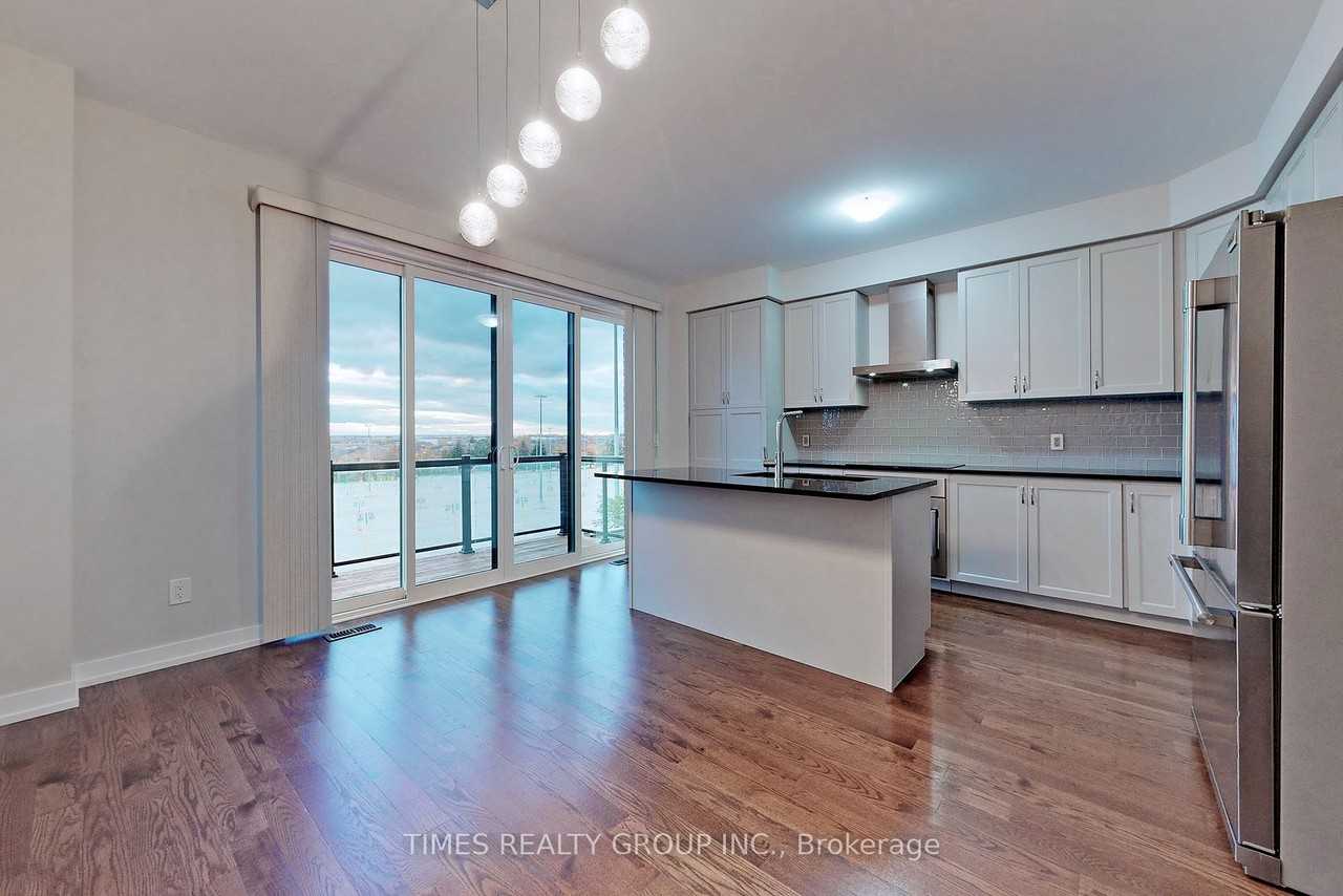 97 Glenngarry Crescent - Photo 3 of 16