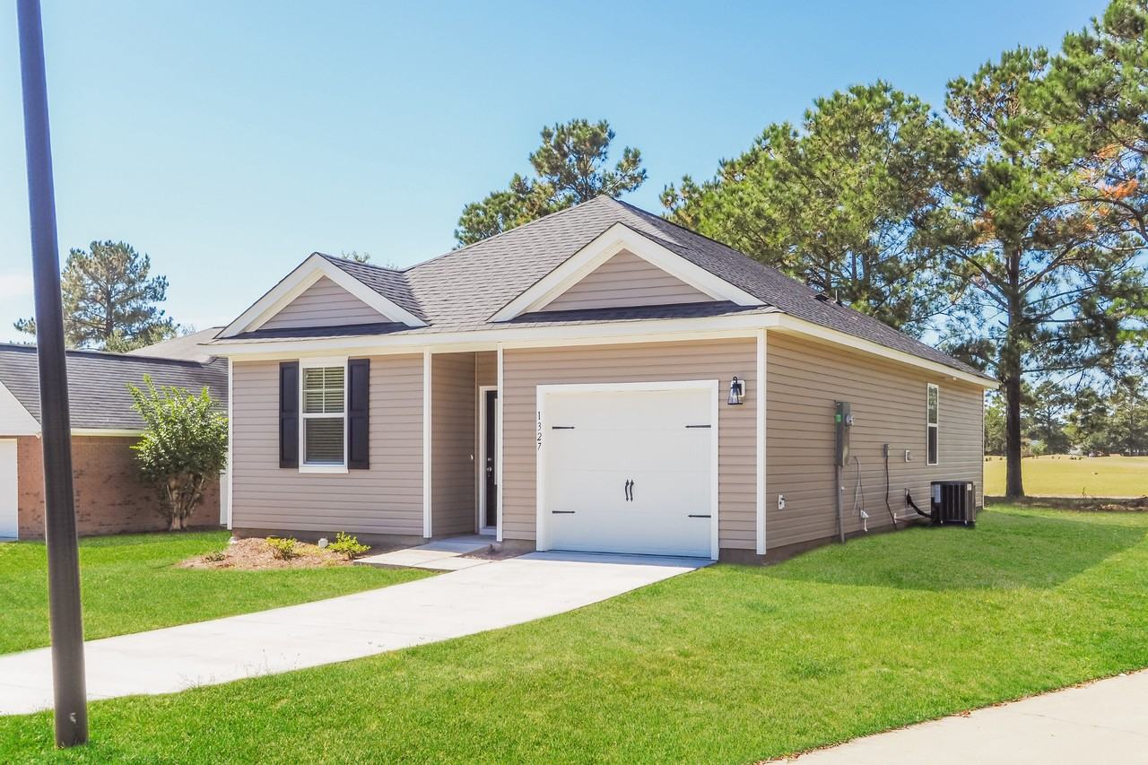 1327 Warrens Way - Photo 2 of 19