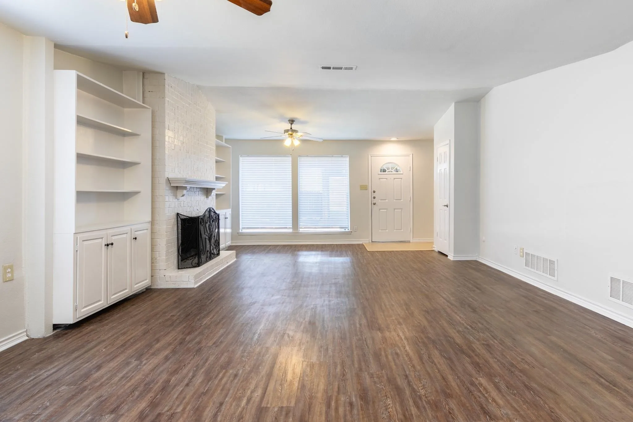 14217 Haymeadow Dr #14217 - Photo 2 of 16