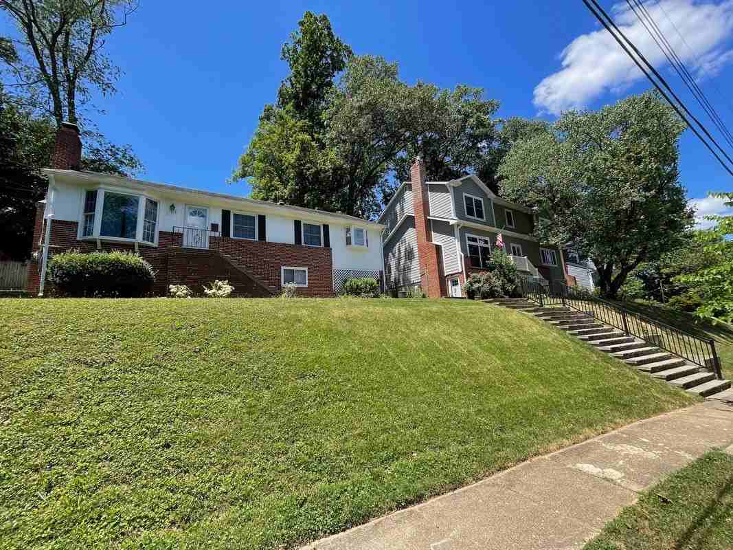 1012 N Arlington Mill Dr - Photo 3 of 19