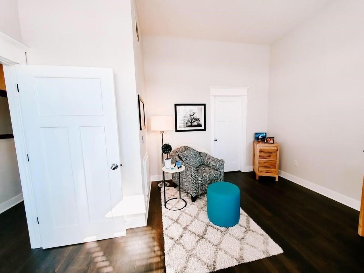 13108 Lincoln Road - Photo 3 of 21