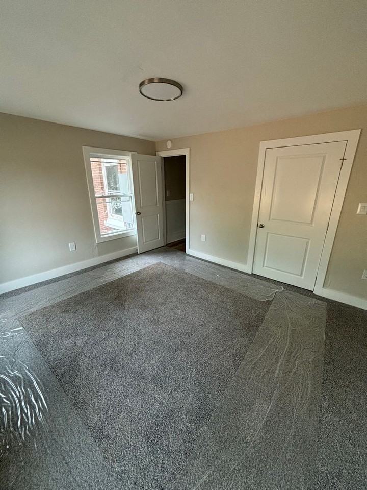 Atbridge TownHomes - Photo 7 of 27