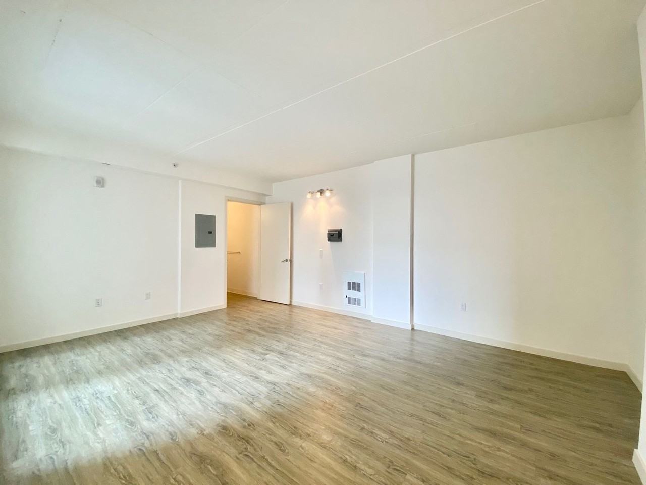 480 Potrero Avenue - Photo 7 of 27
