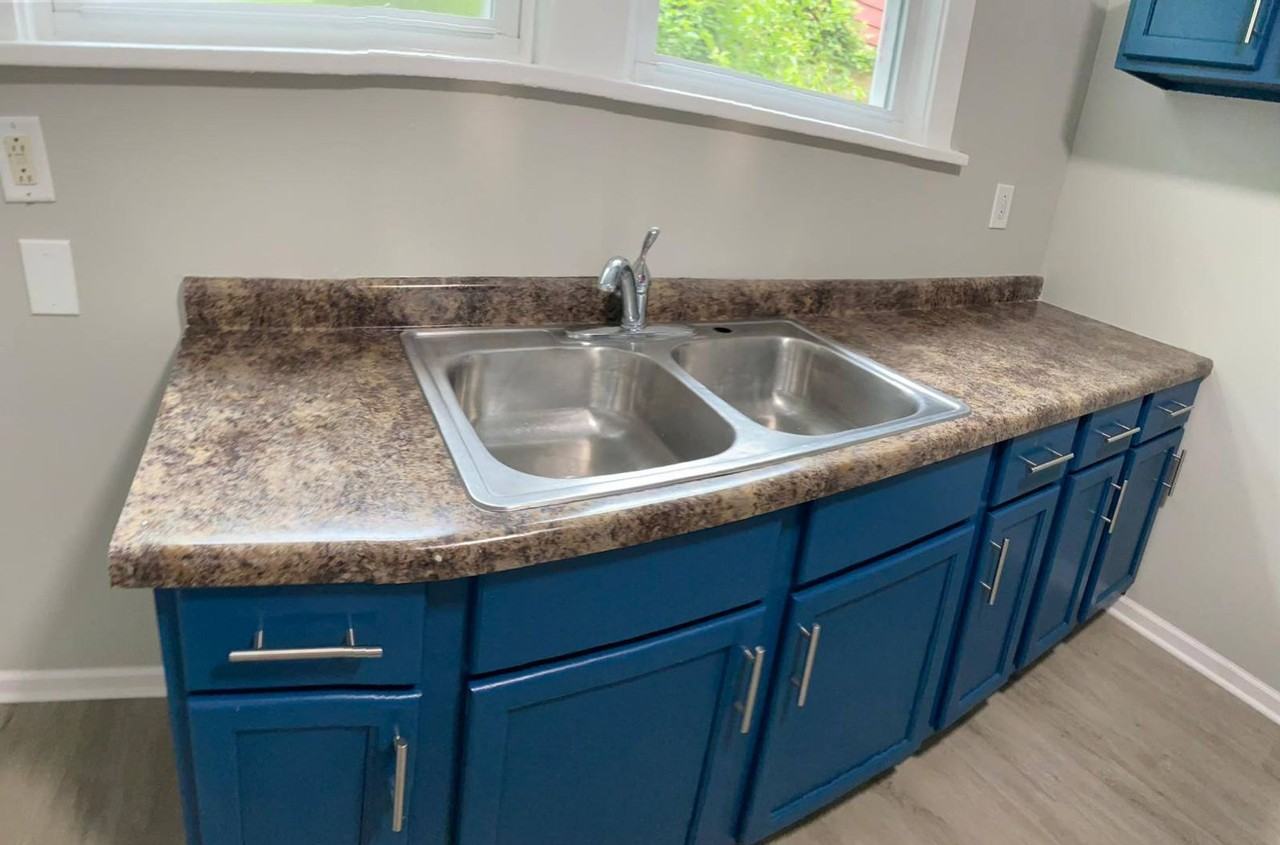 564 Kentucky St - Photo 3 of 16