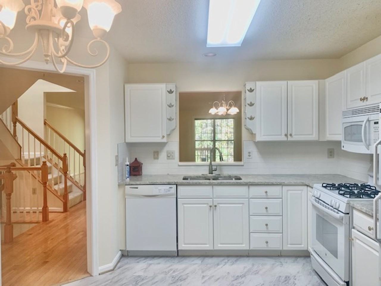 2611 Little Vista Ter - Photo 6 of 29