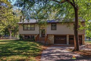 featured image of 1404 Overlook Dr