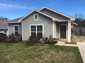 402 W Avenue C - Photo 1 of 1