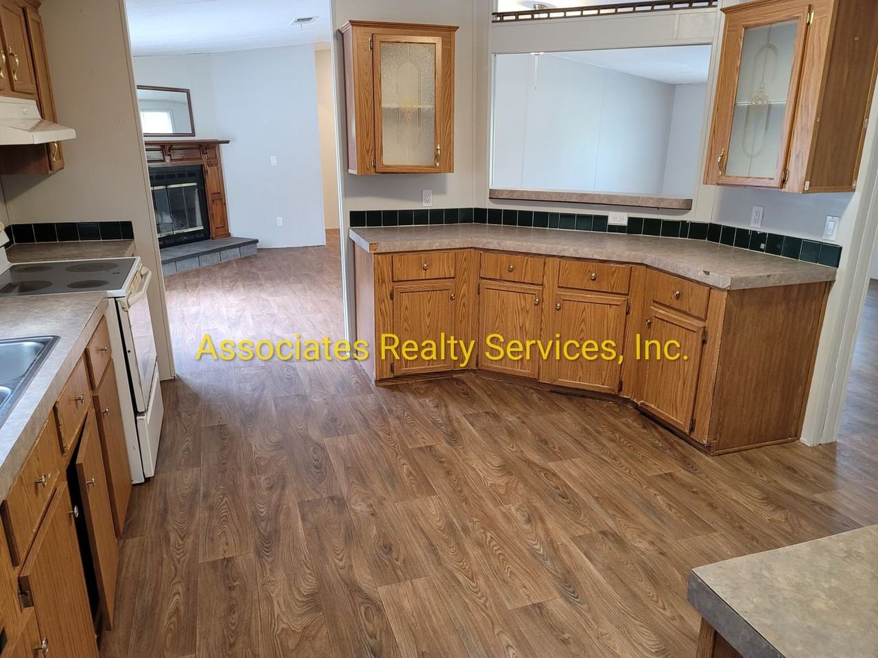 13214 Ne 34th Ter - Photo 2 of 16