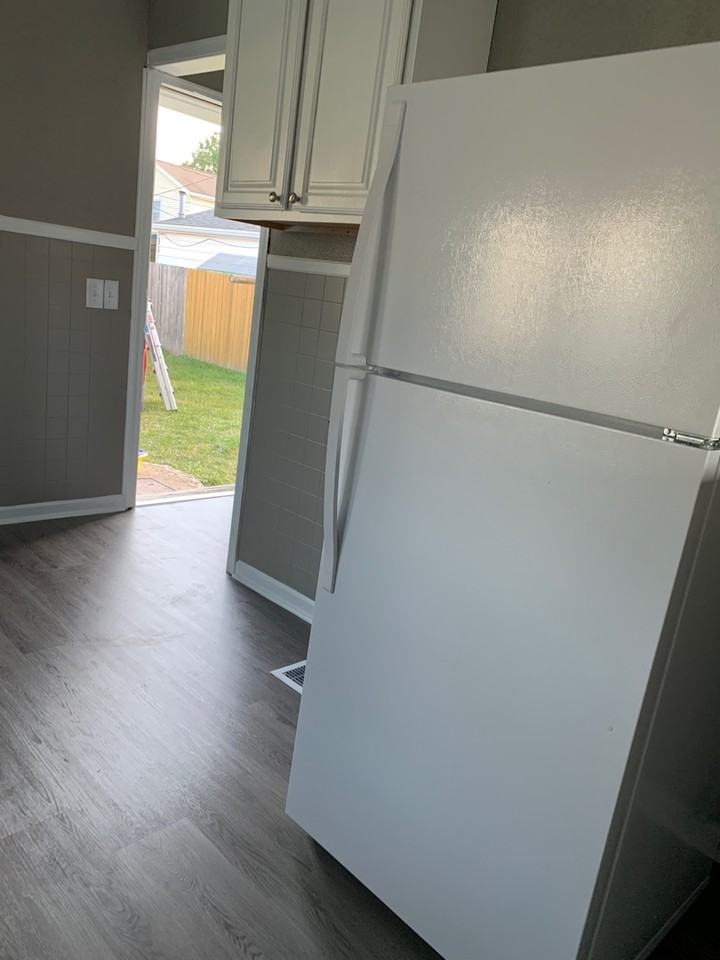 515 Poplar St - Photo 5 of 7