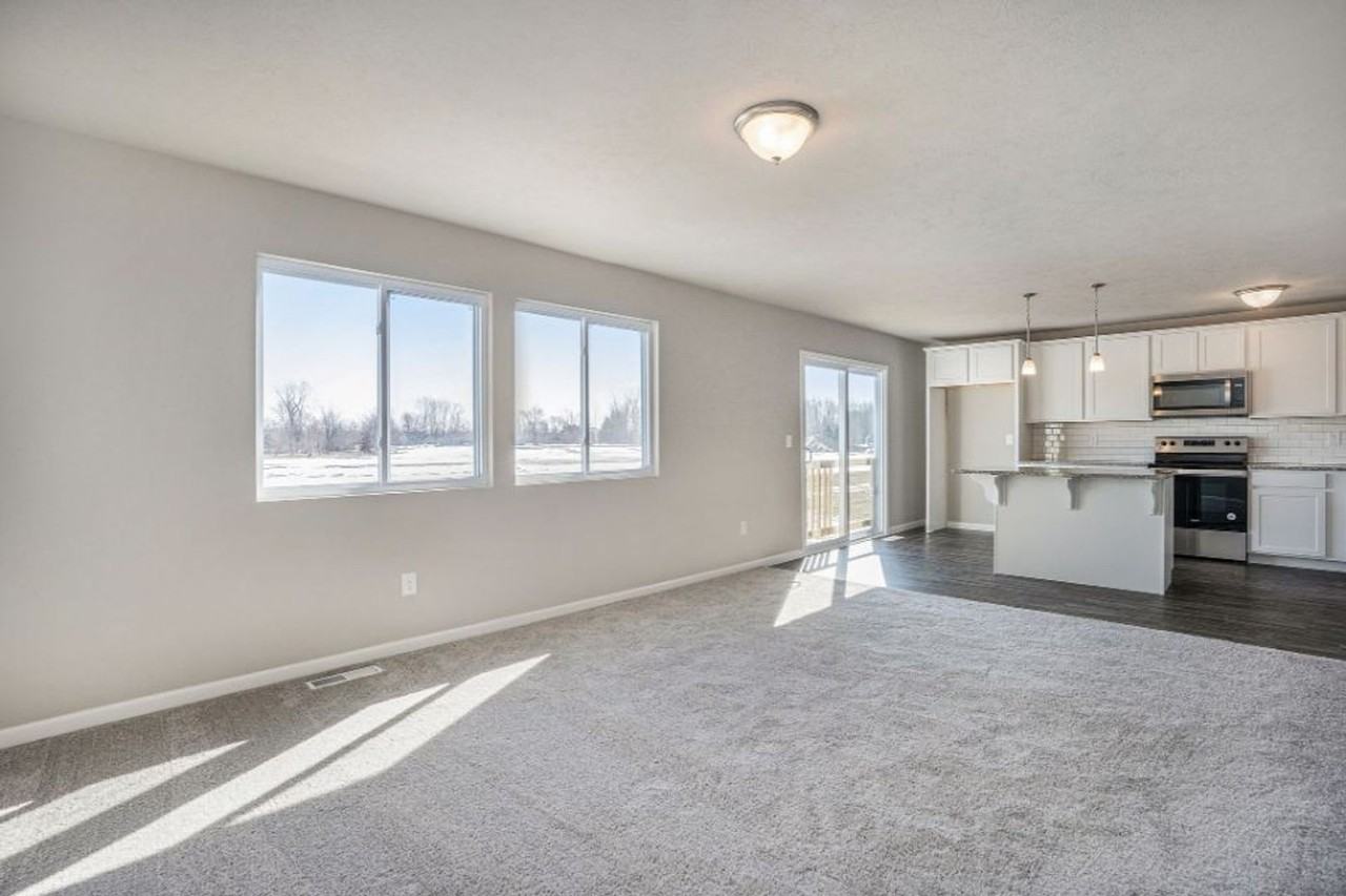 4193 Aspen Way - Photo 3 of 28