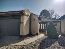 featured image of 55 Bonnymede Rd #U